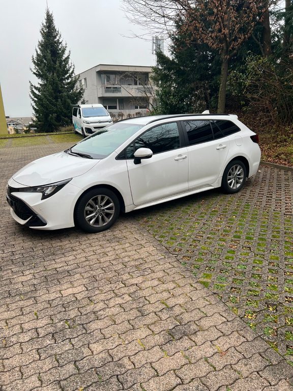 TOYOTA Corolla Touring Sports 1.8 HSD Comfort