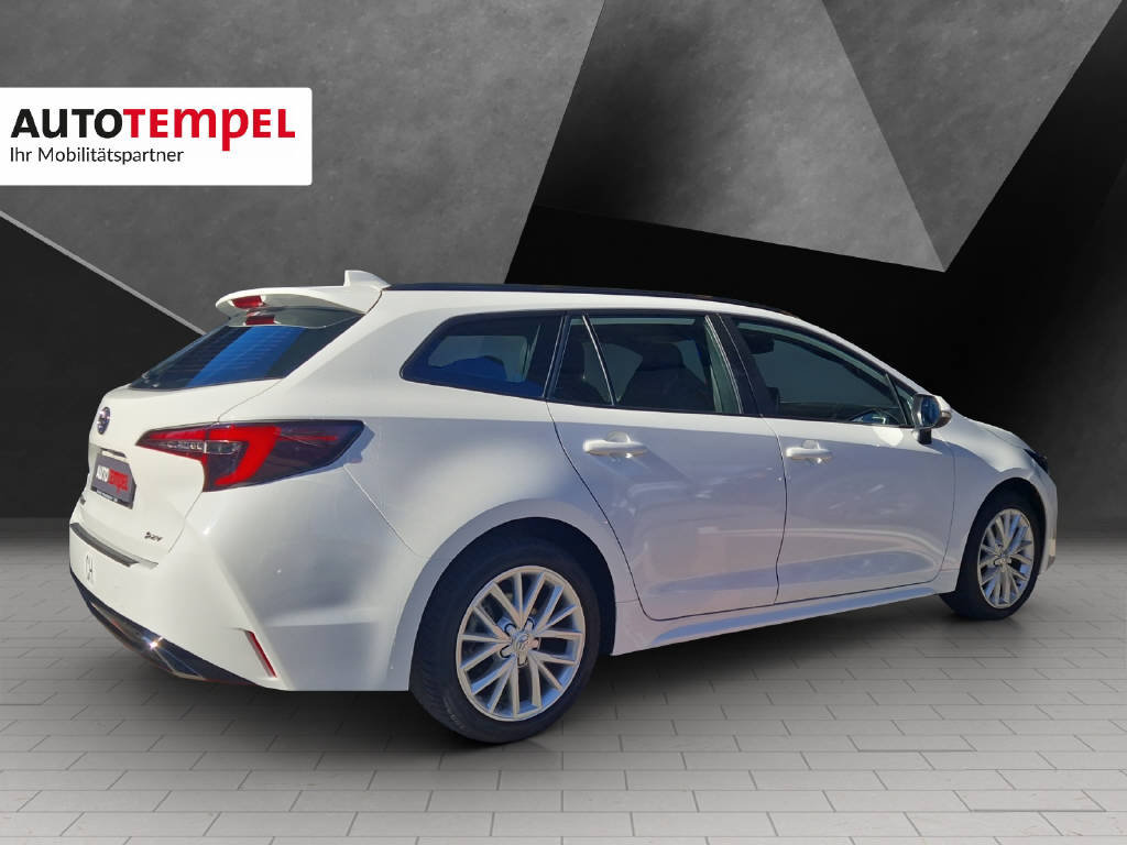TOYOTA Corolla Touring Sports 1.8 HSD 45958/012, Hybride Intégral Essence/Électricité, Occasion / Utilisé, Automatique - 4
