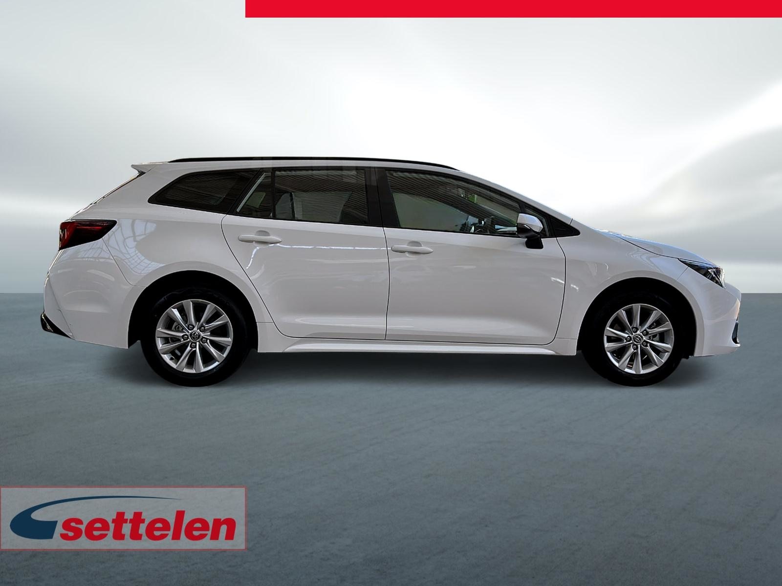TOYOTA Corolla Touring Sports 1.8 HSD Comfort, Full-Hybrid Petrol/Electric, Second hand / Used, Automatic - 4