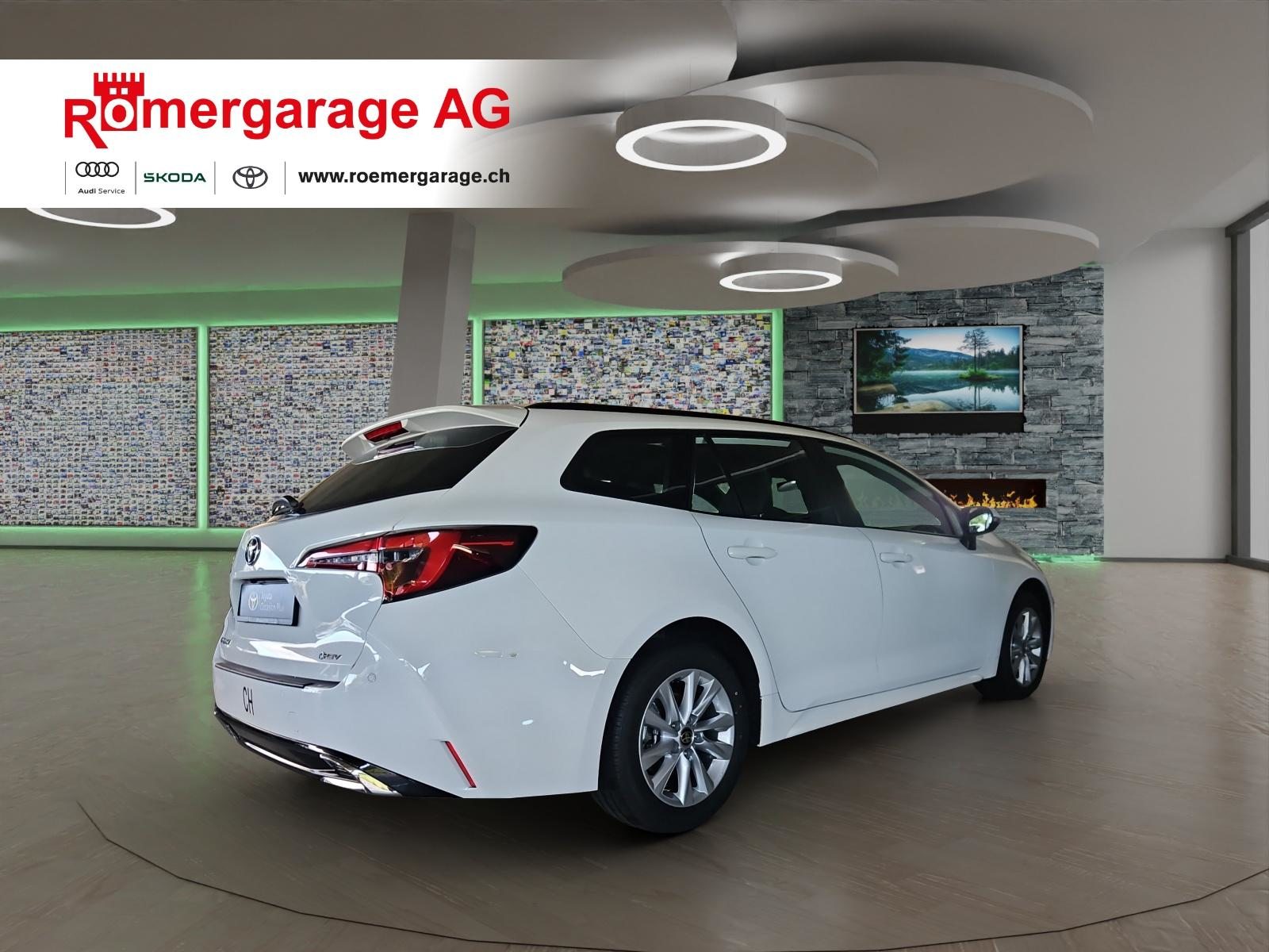 TOYOTA Corolla Touring Sports 1.8 HSD Comfort, Hybride Intégral Essence/Électricité, Occasion / Utilisé, Automatique - 4