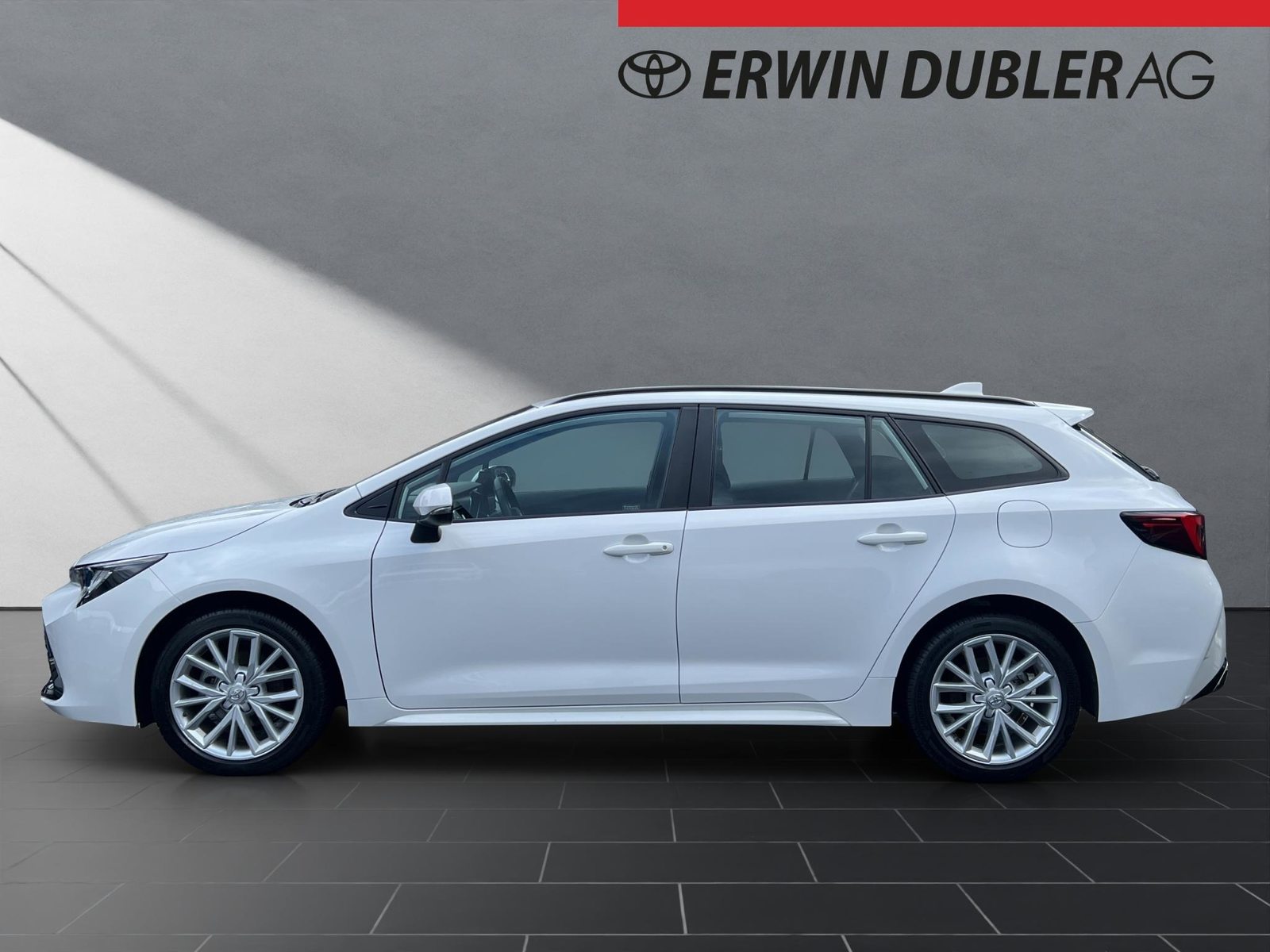 TOYOTA Corolla Touring Sports 1.8 HSD Comfort, Voll-Hybrid Benzin/Elektro, Occasion / Gebraucht, Automatik - 2