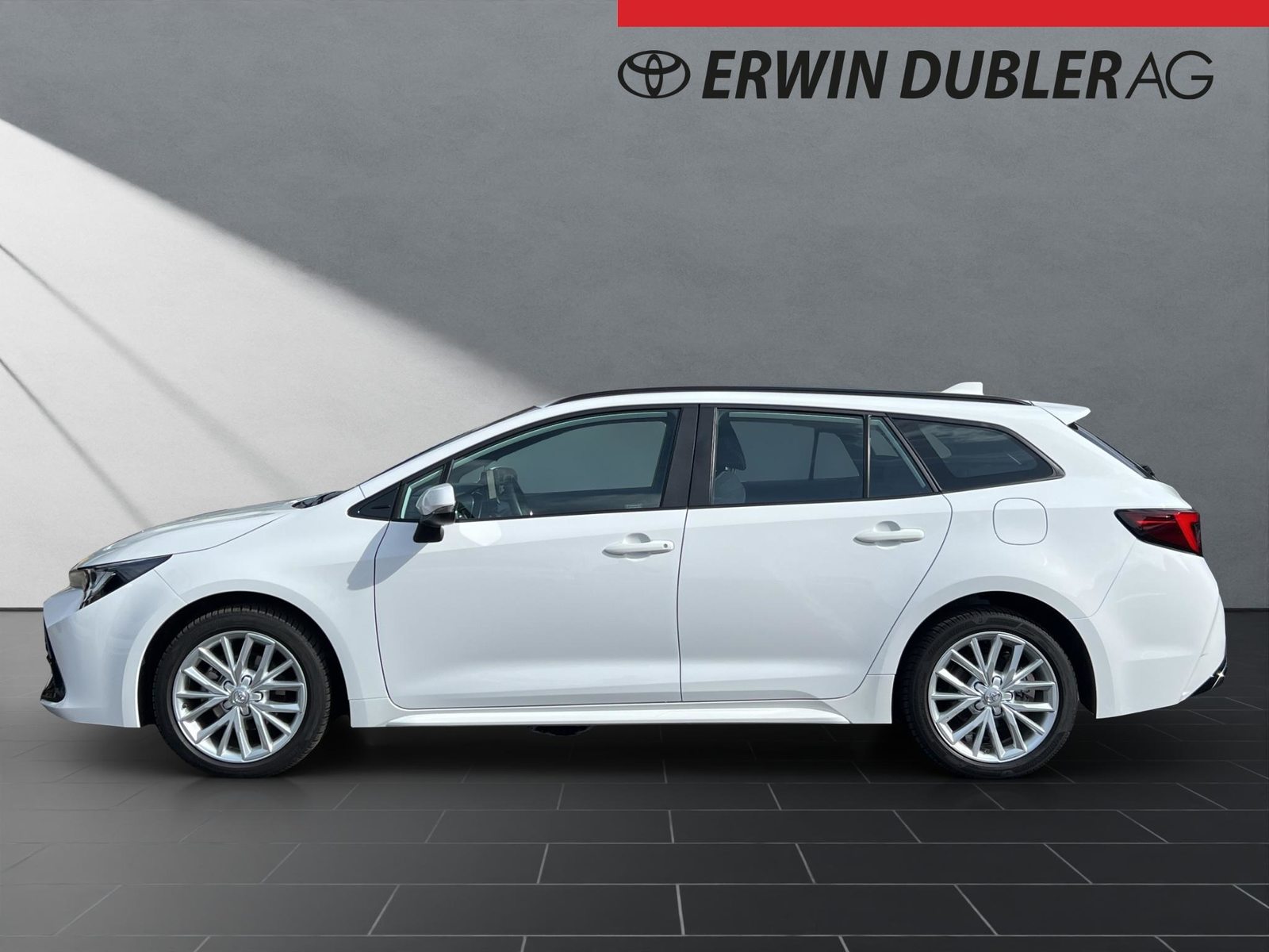 TOYOTA Corolla Touring Sports 1.8 HSD Comfort, Hybride Integrale Benzina/Elettrica, Occasioni / Usate, Automatico - 2