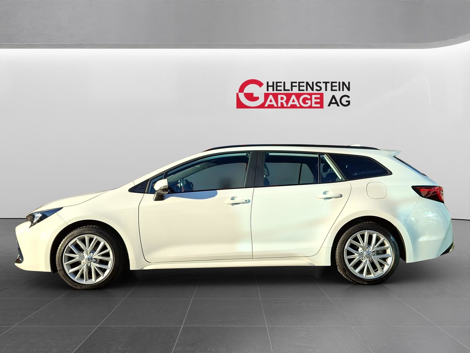 TOYOTA Corolla Touring Sports 1.8 HSD Comfort, Hybride Integrale Benzina/Elettrica, Occasioni / Usate, Automatico - 2
