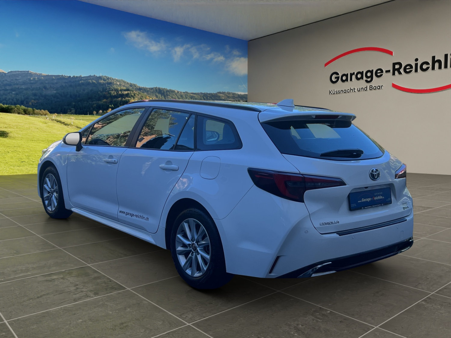 TOYOTA Corolla Touring Sports 1.8 HSD Comfort, Hybride Intégral Essence/Électricité, Occasion / Utilisé, Automatique - 3