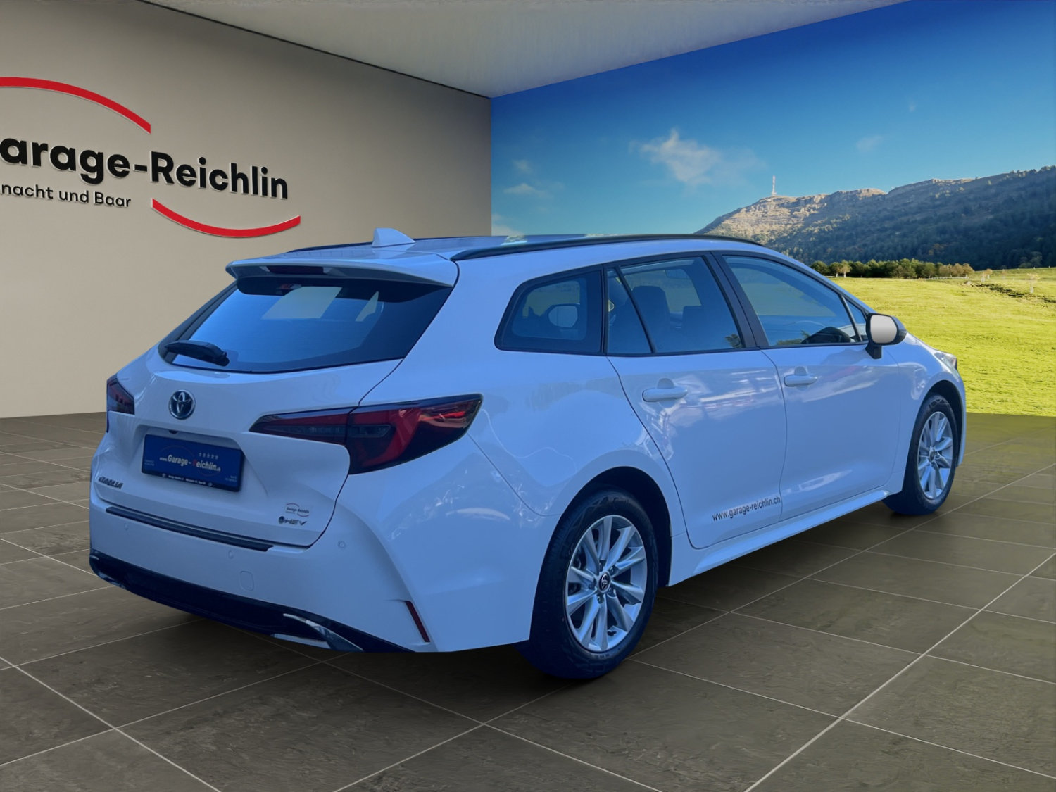 TOYOTA Corolla Touring Sports 1.8 HSD Comfort, Hybride Intégral Essence/Électricité, Occasion / Utilisé, Automatique - 5