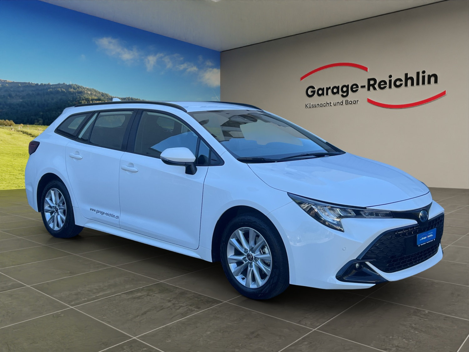 TOYOTA Corolla Touring Sports 1.8 HSD Comfort, Hybride Intégral Essence/Électricité, Occasion / Utilisé, Automatique - 7