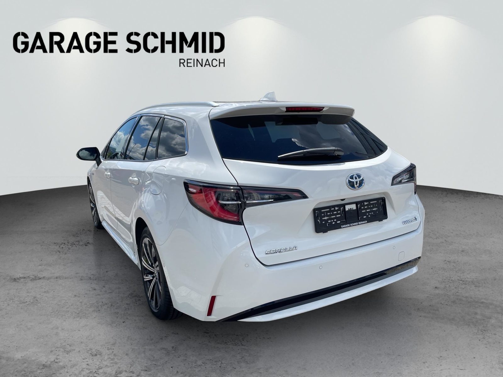 TOYOTA Corolla Touring Sports 1.8 HSD Trend, Full-Hybrid Petrol/Electric, Second hand / Used, Automatic - 5