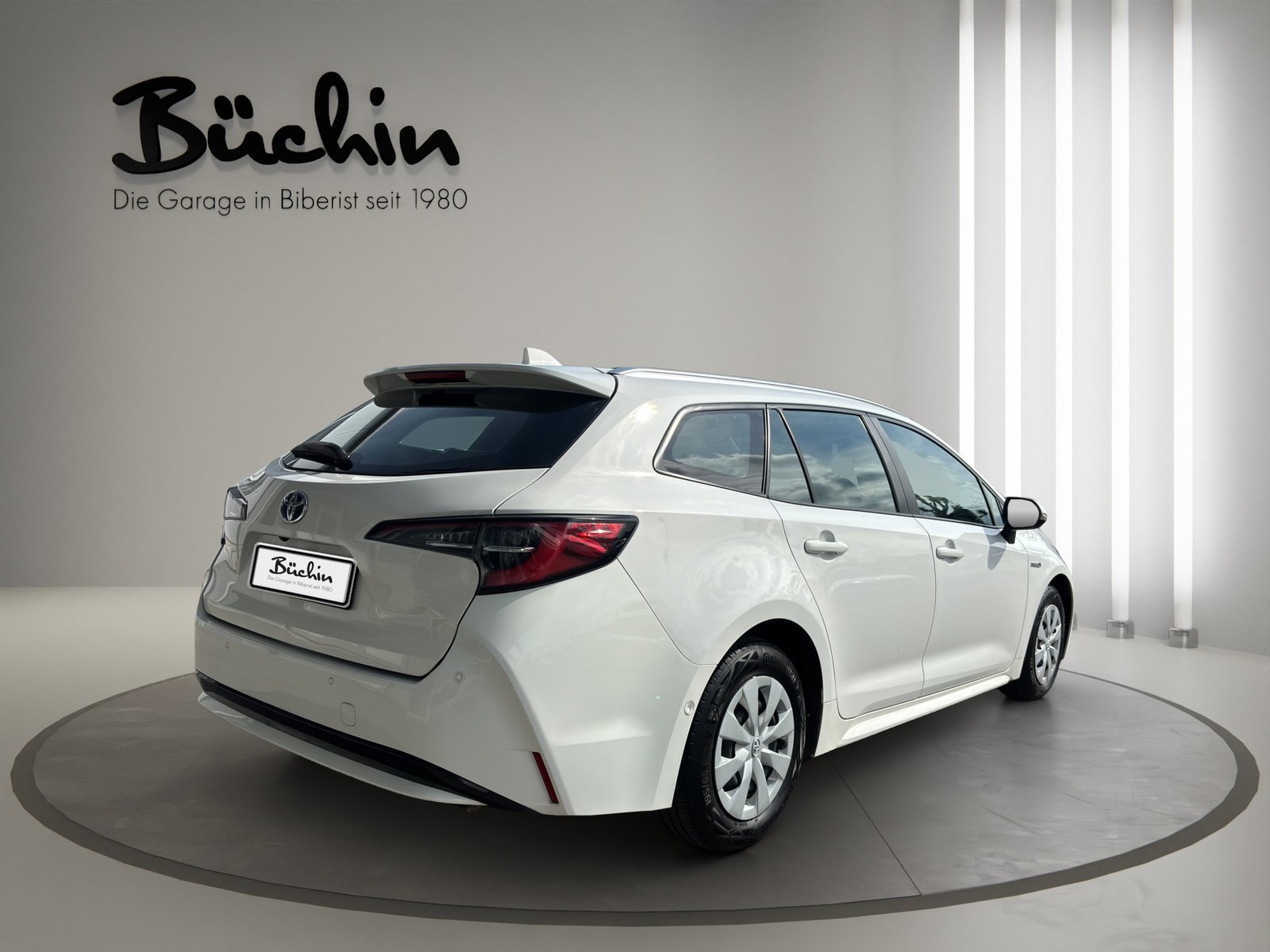 TOYOTA Corolla Touring Sports 1.8 HSD Comfort e-CVT, Voll-Hybrid Benzin/Elektro, Occasion / Gebraucht, Automatik - 7