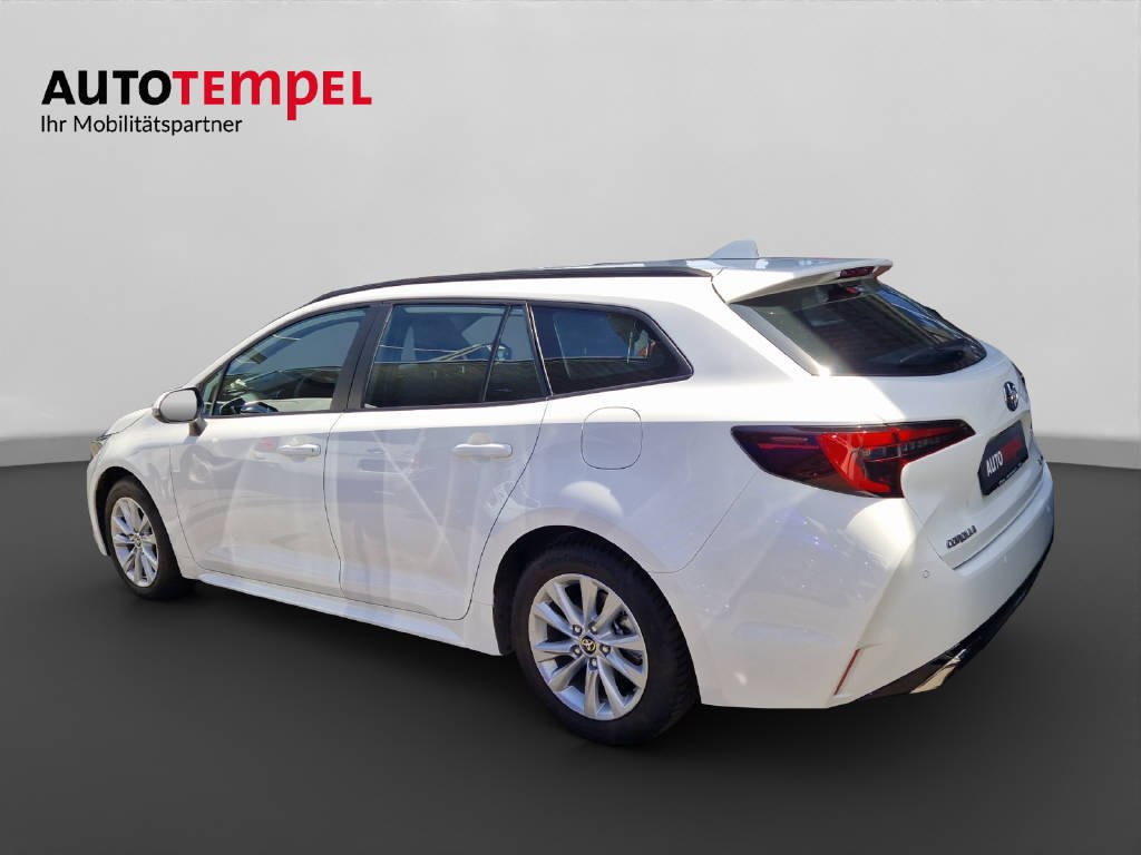 TOYOTA Corolla Touring Sports 1.8 HSD 45958/012, Voll-Hybrid Benzin/Elektro, Occasion / Gebraucht, Automatik - 3