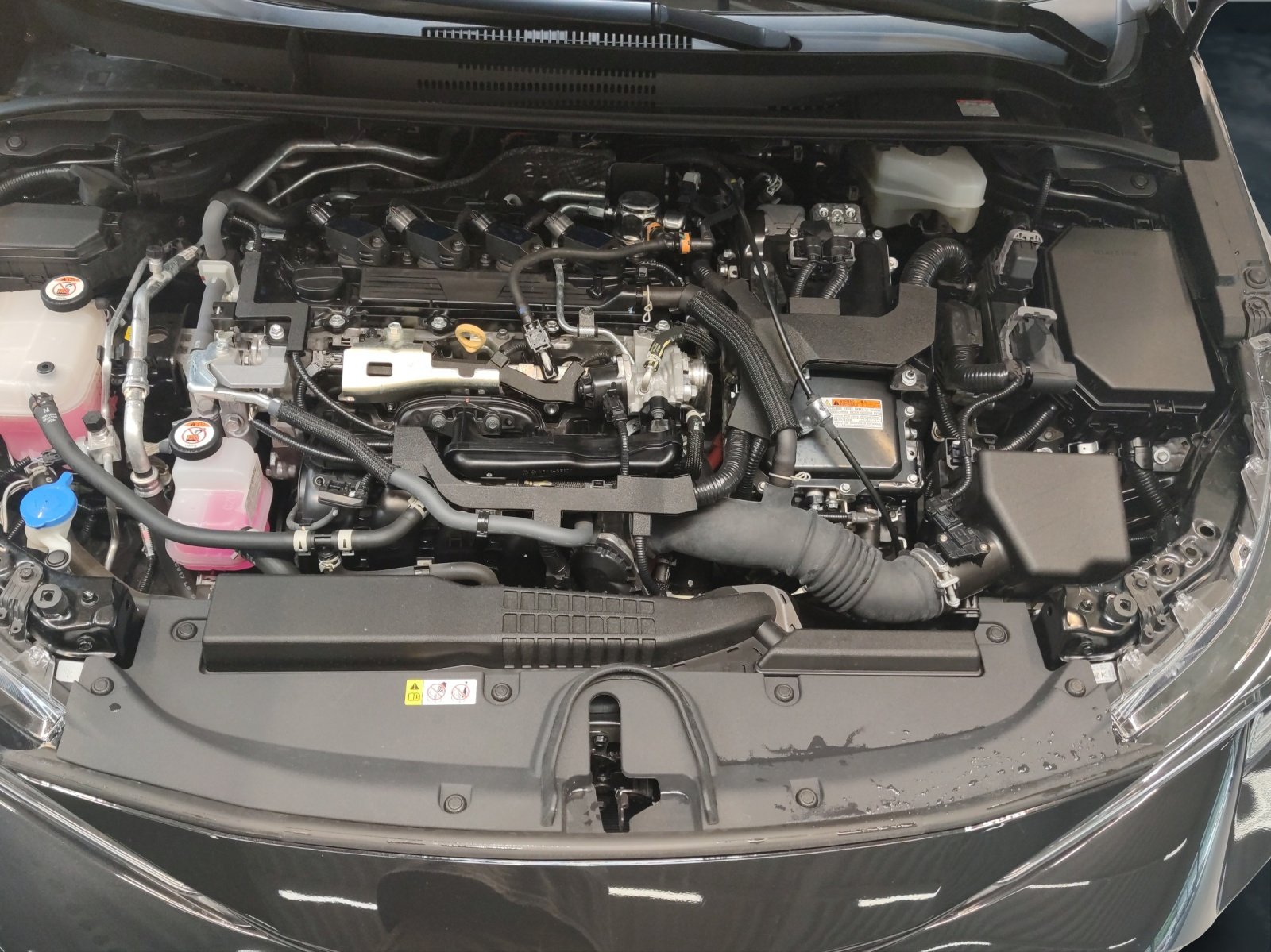 TOYOTA Corolla Touring Sports 2.0 HSD Trend, Hybride Intégral Essence/Électricité, Occasion / Utilisé, Automatique - 6