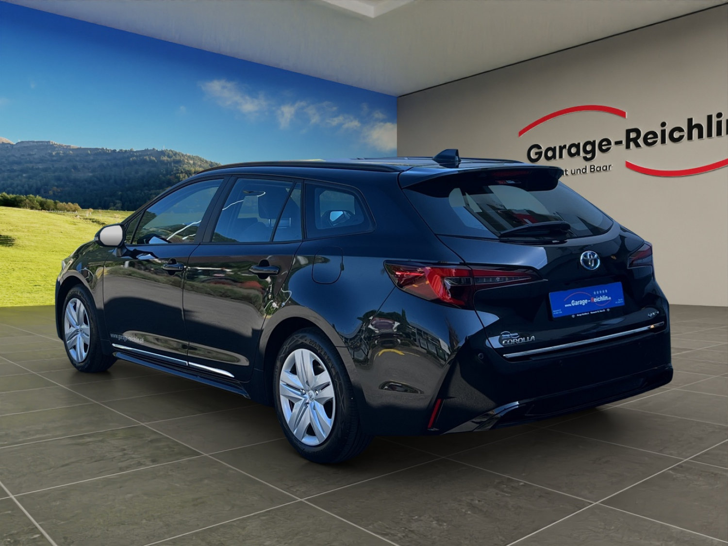 TOYOTA Corolla Touring Sports 1.8 HSD Active, Voll-Hybrid Benzin/Elektro, Occasion / Gebraucht, Automatik - 3