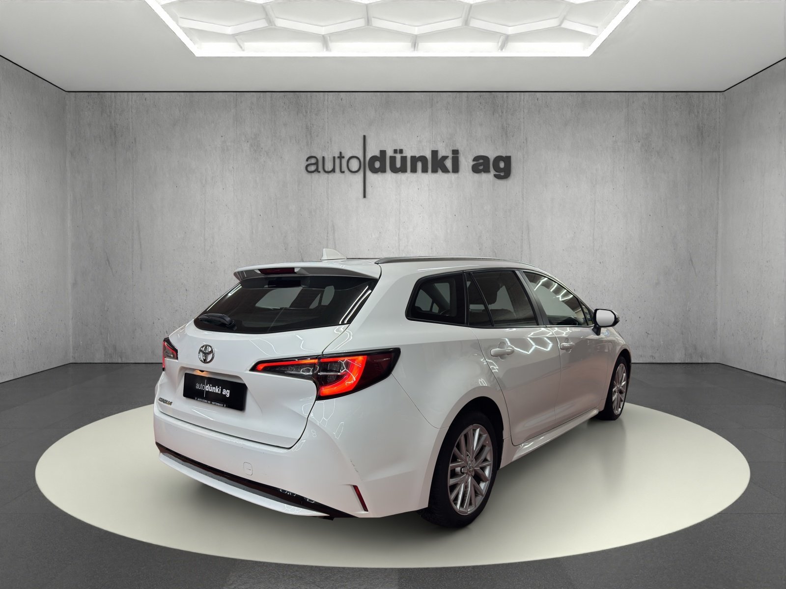 TOYOTA Corolla Touring Sports 1.2 Turbo Comfort, Benzin, Occasion / Gebraucht, Handschaltung - 4