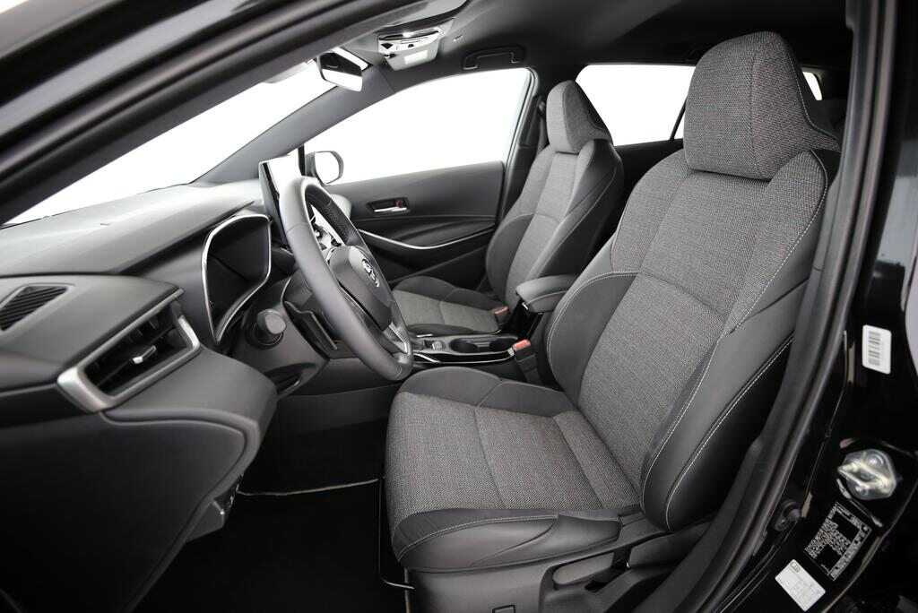 TOYOTA Corolla Touring Sports 2.0 HSD Trend, Voll-Hybrid Benzin/Elektro, Occasion / Gebraucht, Automatik - 4