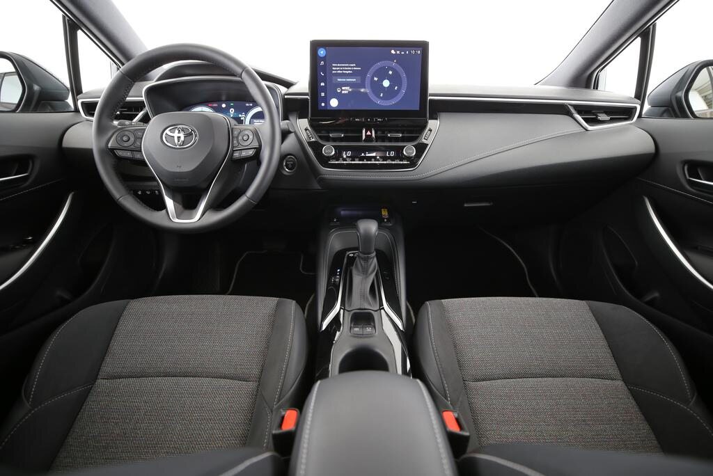 TOYOTA Corolla Touring Sports 2.0 HSD Trend, Voll-Hybrid Benzin/Elektro, Occasion / Gebraucht, Automatik - 5
