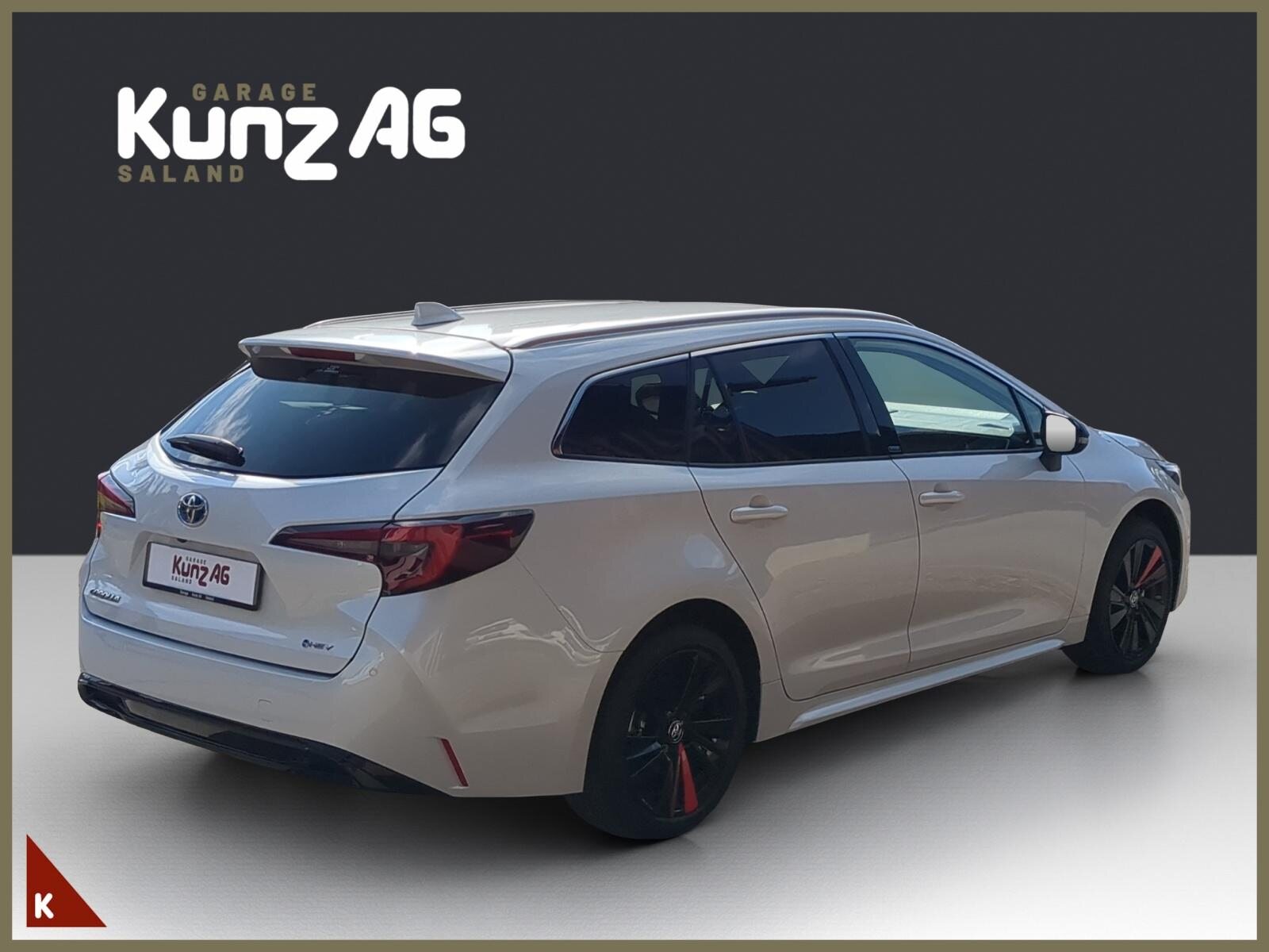 TOYOTA Corolla Touring Sports 2.0 HSD Swiss Edition, Full-Hybrid Petrol/Electric, Second hand / Used, Automatic - 6