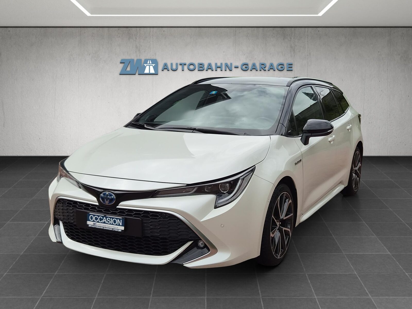 TOYOTA Corolla Touring Sports 2.0 HSD Style