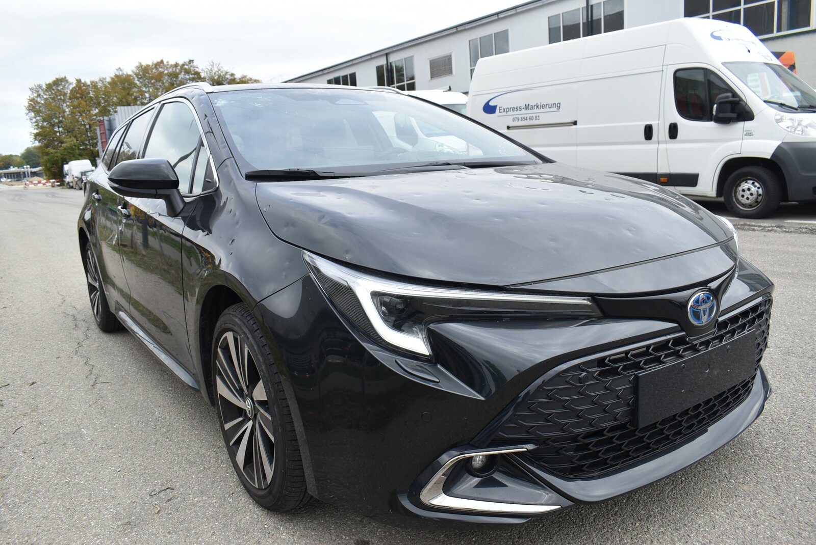 TOYOTA Corolla Touring Sports 1.8 HSD Active e-CVT