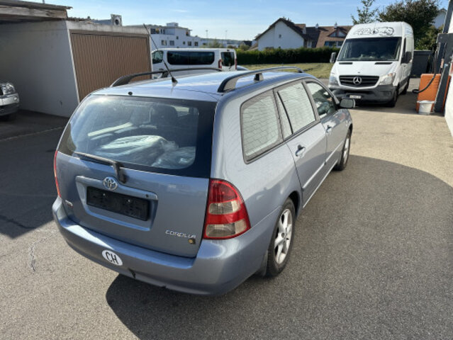 TOYOTA Corolla 1.6 Linea Sol, Essence, Occasion / Utilisé, Manuelle - 4