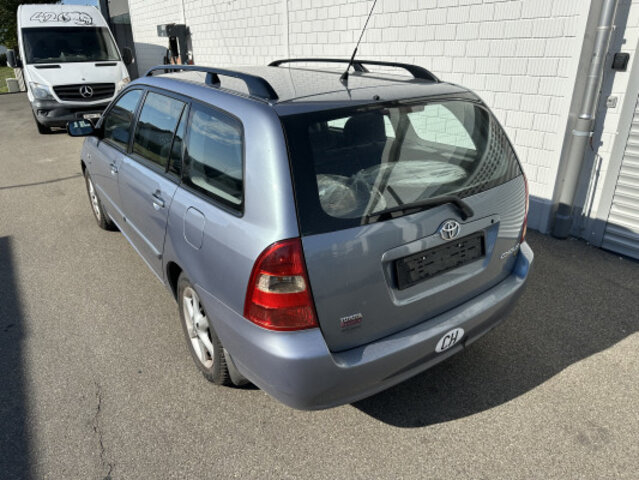 TOYOTA Corolla 1.6 Linea Sol, Essence, Occasion / Utilisé, Manuelle - 5