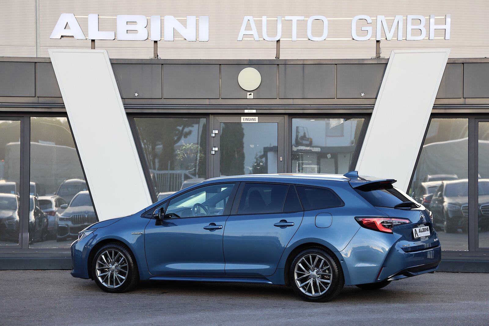 TOYOTA Corolla Touring Sports 2.0 HSD Trend *CH-Fahrzeug* *15 Jahr, Hybride Intégral Essence/Électricité, Occasion / Utilisé, Automatique - 3