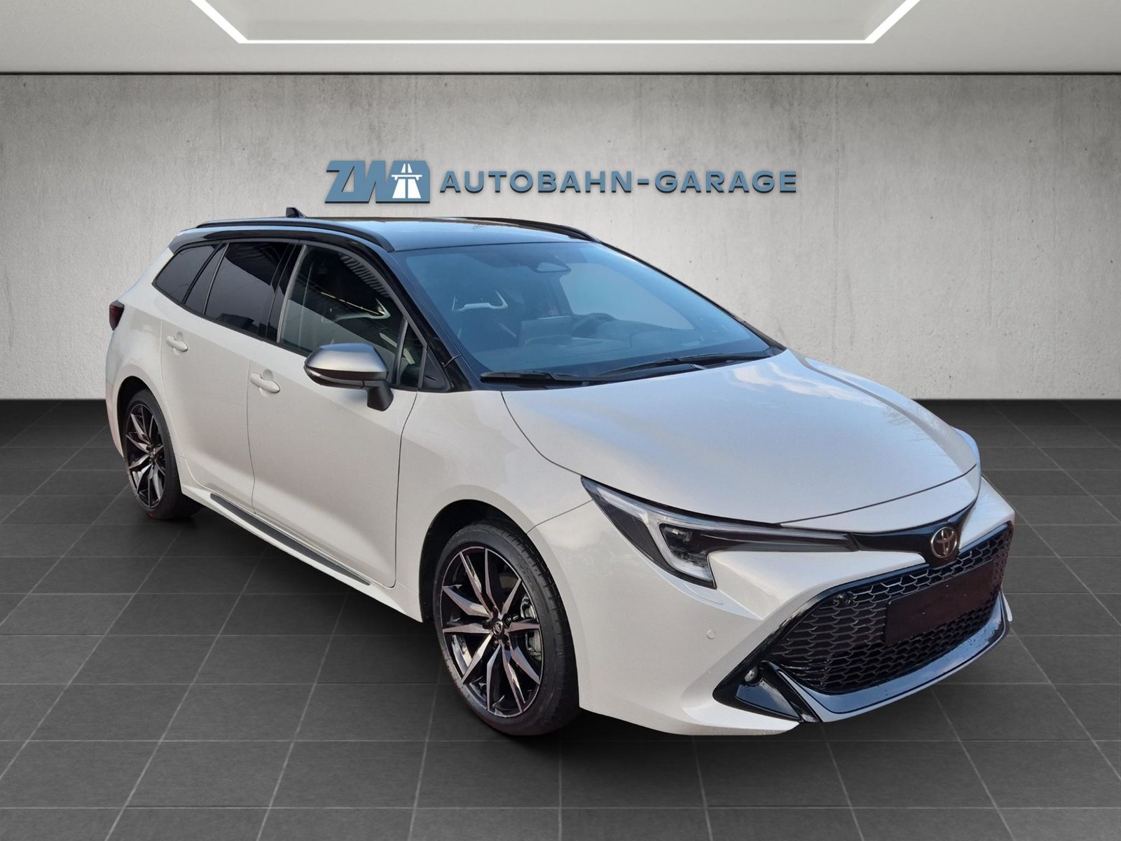 TOYOTA Corolla Touring Sports 2.0 HSD GR Sport, Full-Hybrid Petrol/Electric, Ex-demonstrator, Automatic - 7