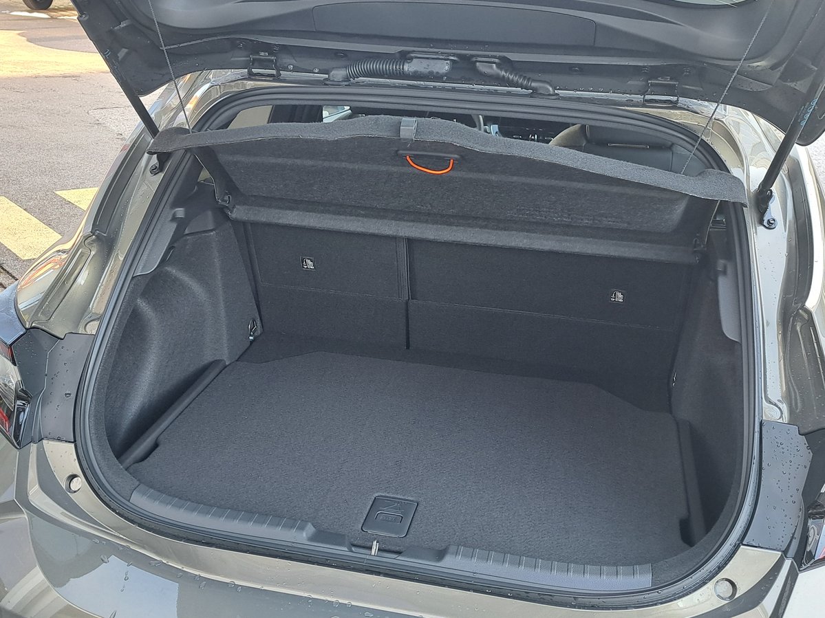 TOYOTA COROLLA, Auto nuove, Automatico - 7