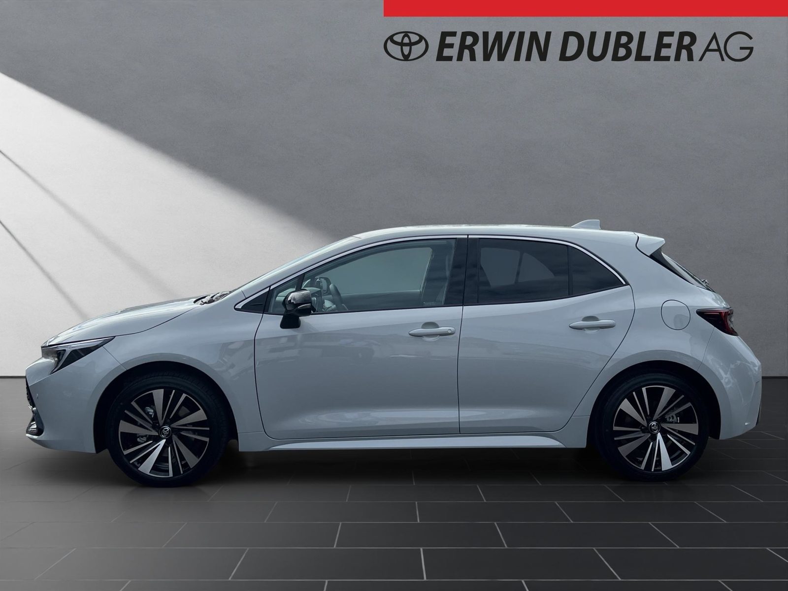 TOYOTA Corolla 2.0 HSD Trend, Hybride Intégral Essence/Électricité, Voiture nouvelle, Automatique - 2