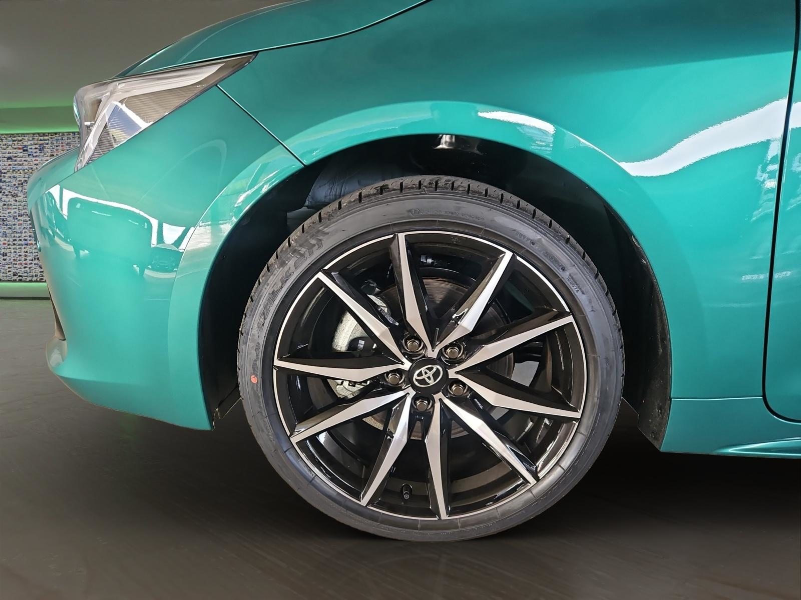 TOYOTA Corolla 2.0 HSD GR Sport, Voll-Hybrid Benzin/Elektro, Neuwagen, Automat - 6