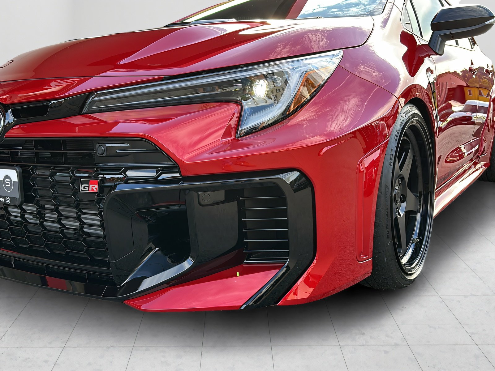 TOYOTA GR Corolla Premium Plus, Benzina, Auto nuove, Automatico - 3