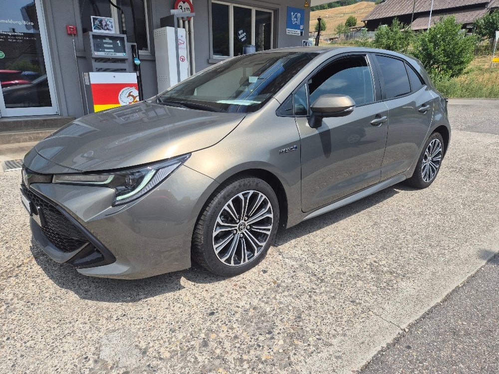 TOYOTA COROLLA 1.8 HSD Active, Voll-Hybrid Benzin/Elektro, Occasion / Gebraucht, Automatik - 2