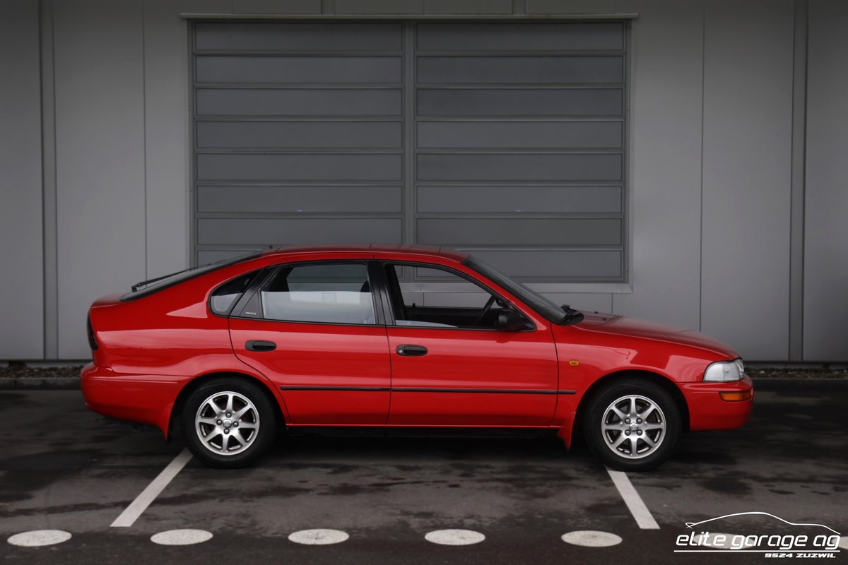 TOYOTA Corolla 1.6 GLi Liftback, Essence, Occasion / Utilisé, Manuelle - 5