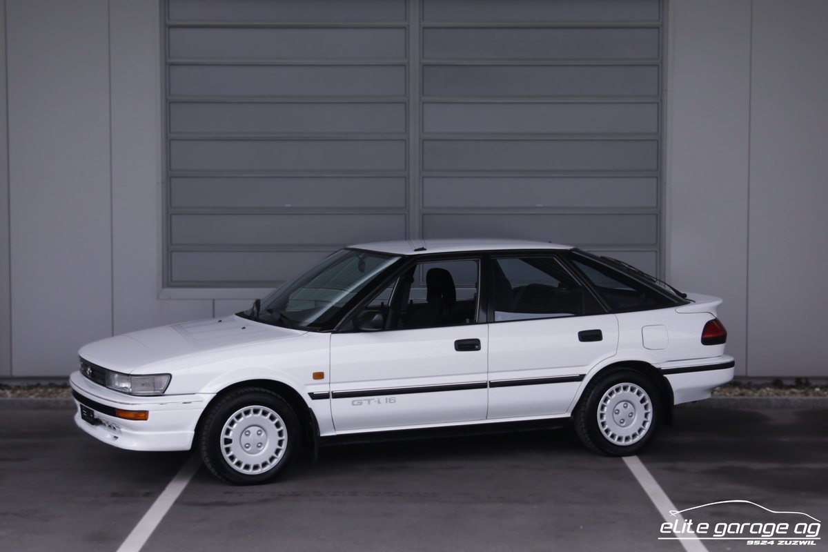 TOYOTA Corolla 1.6 GTi Liftback