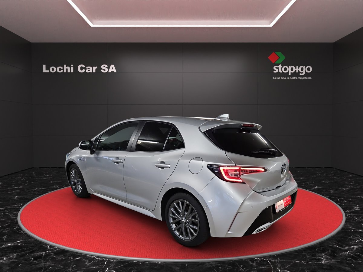 TOYOTA Corolla 2.0 HSD Trend e-CVT, Hybride Intégral Essence/Électricité, Occasion / Utilisé, Automatique - 4