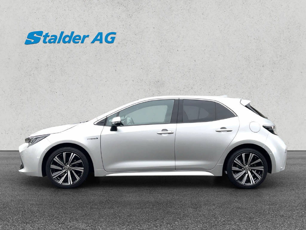 TOYOTA Corolla 2.0 HSD Trend, Full-Hybrid Petrol/Electric, Second hand / Used, Automatic - 3
