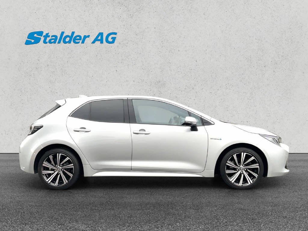 TOYOTA Corolla 2.0 HSD Trend, Full-Hybrid Petrol/Electric, Second hand / Used, Automatic - 7
