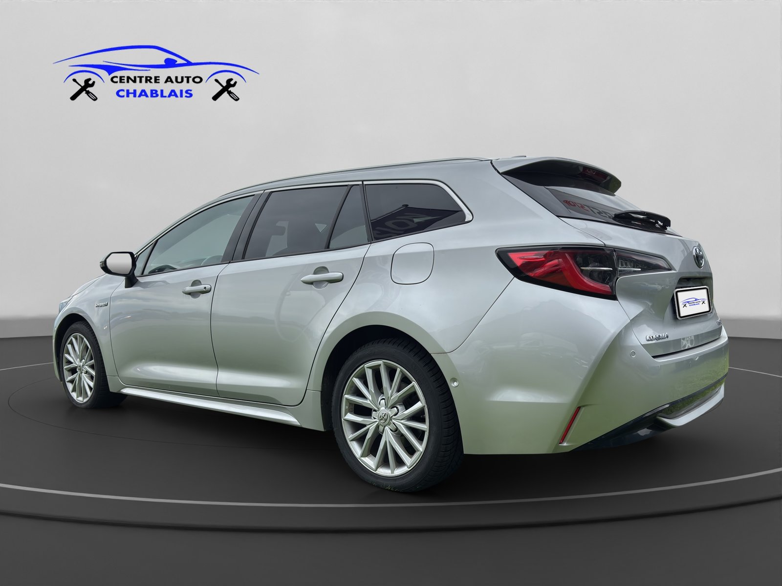TOYOTA Corolla 2.0 HSD Premium e-CVT