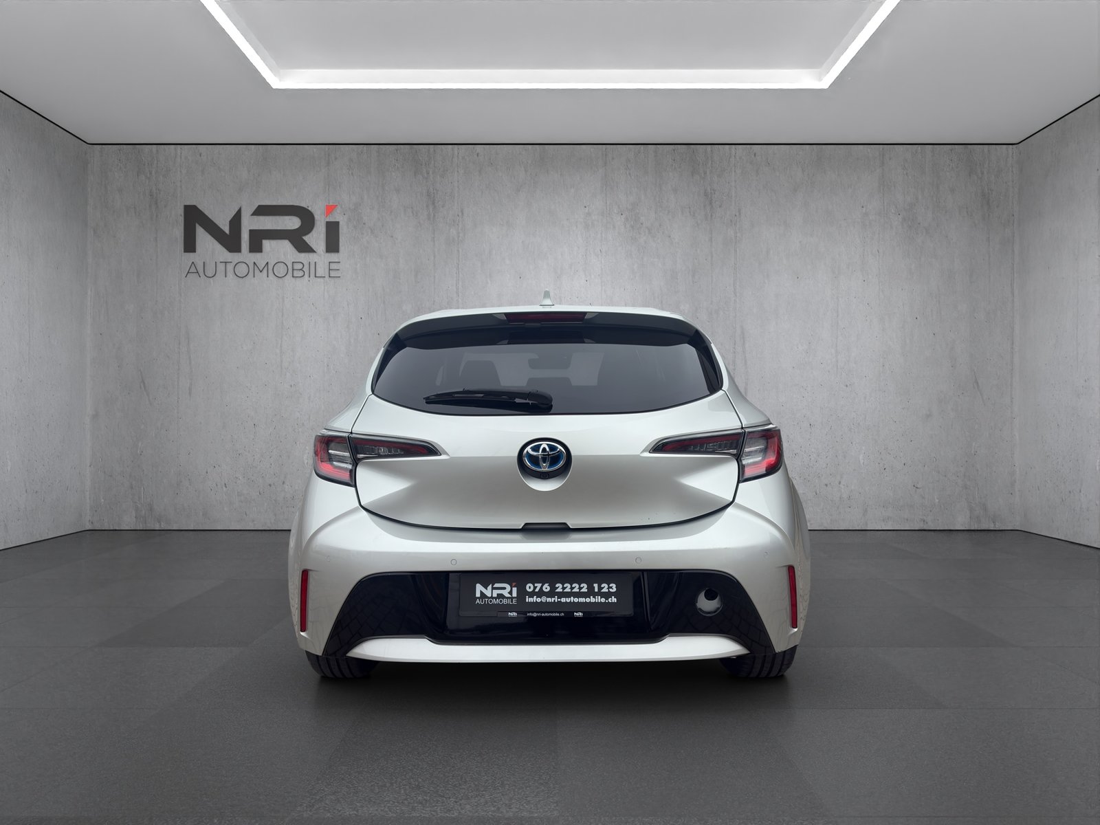 TOYOTA Corolla 1.8 HSD Trend, Full-Hybrid Petrol/Electric, Second hand / Used, Automatic - 6