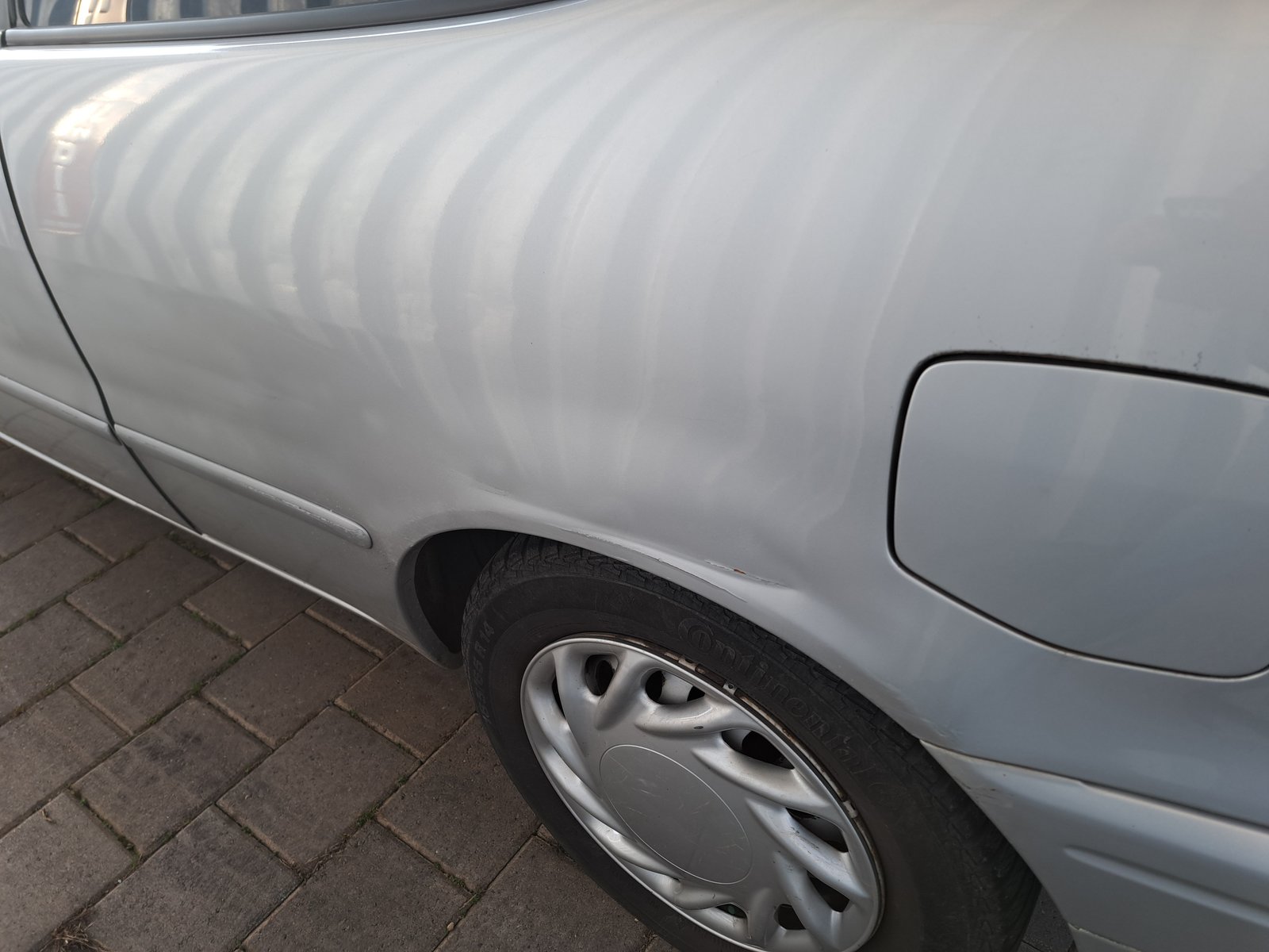 TOYOTA Corolla 1.6 Linea Sol plus, Benzin, Occasion / Gebraucht, Handschaltung - 5
