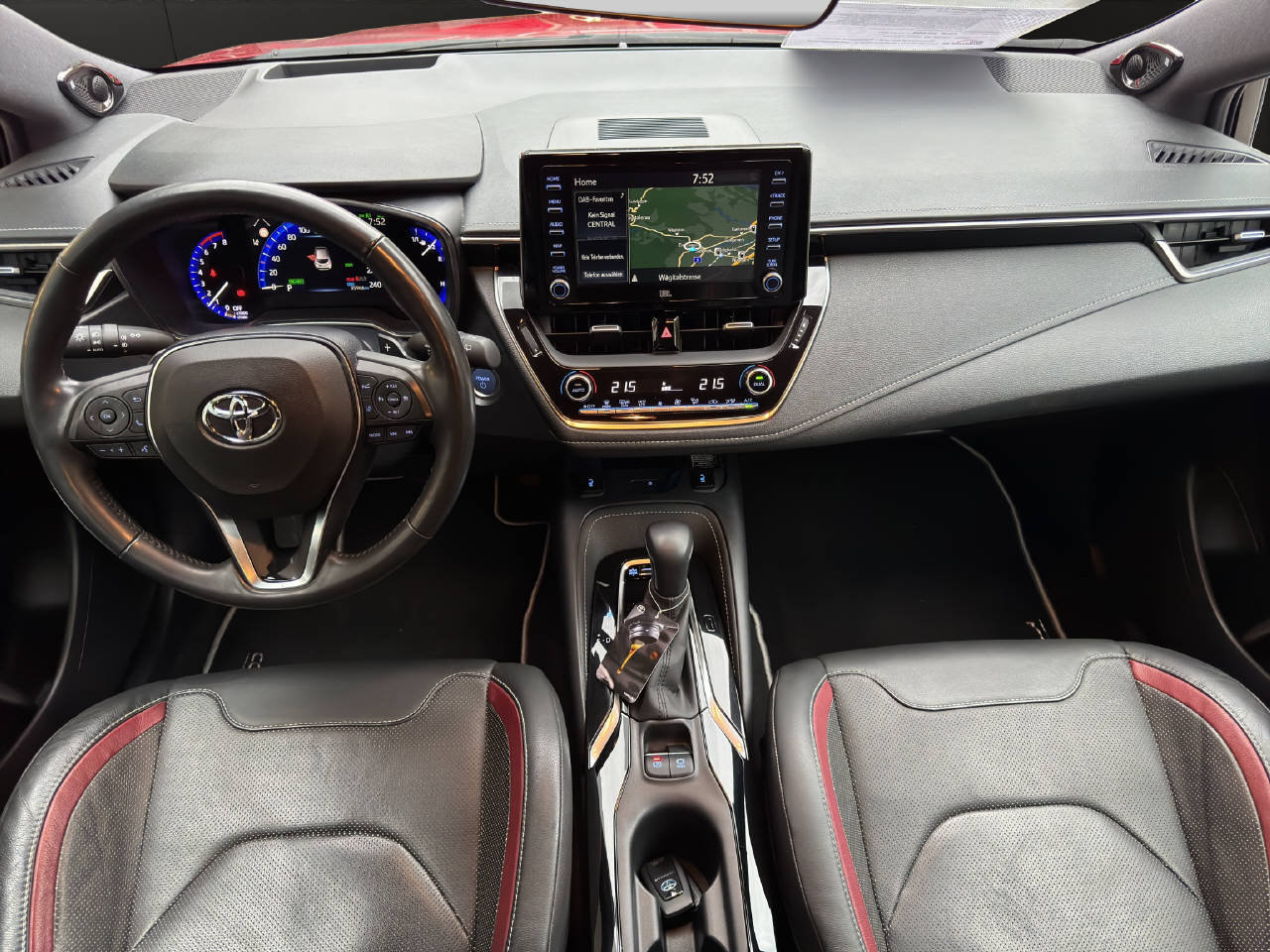 TOYOTA Corolla 2.0 HSD Style, Full-Hybrid Petrol/Electric, Second hand / Used, Automatic - 6
