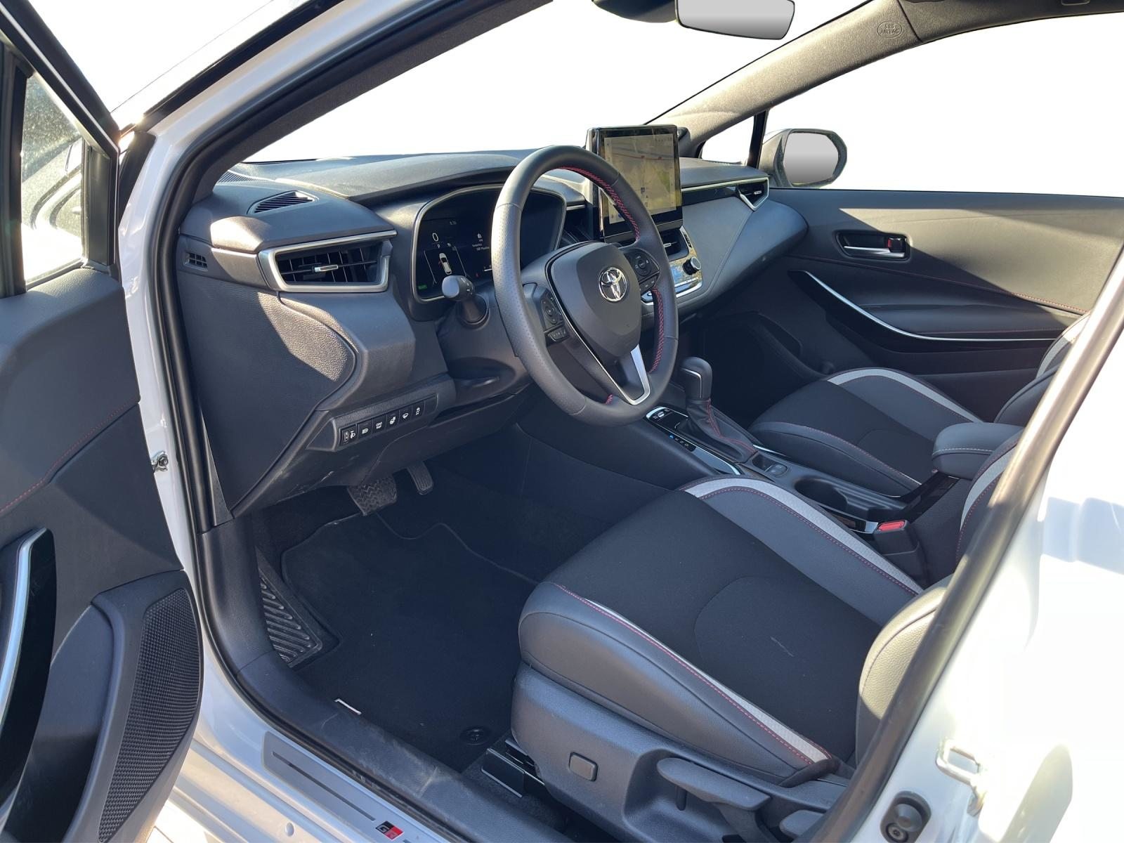 TOYOTA Corolla 2.0 HSD GR Sport, Full-Hybrid Petrol/Electric, Second hand / Used, Automatic - 6