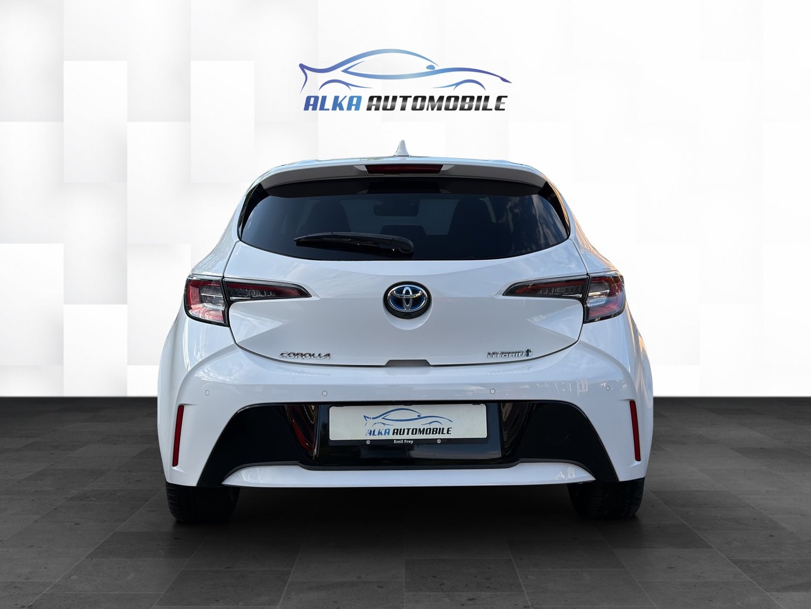 TOYOTA Corolla 1.8 HSD Trend e-CVT, Hybride Intégral Essence/Électricité, Occasion / Utilisé, Automatique - 5