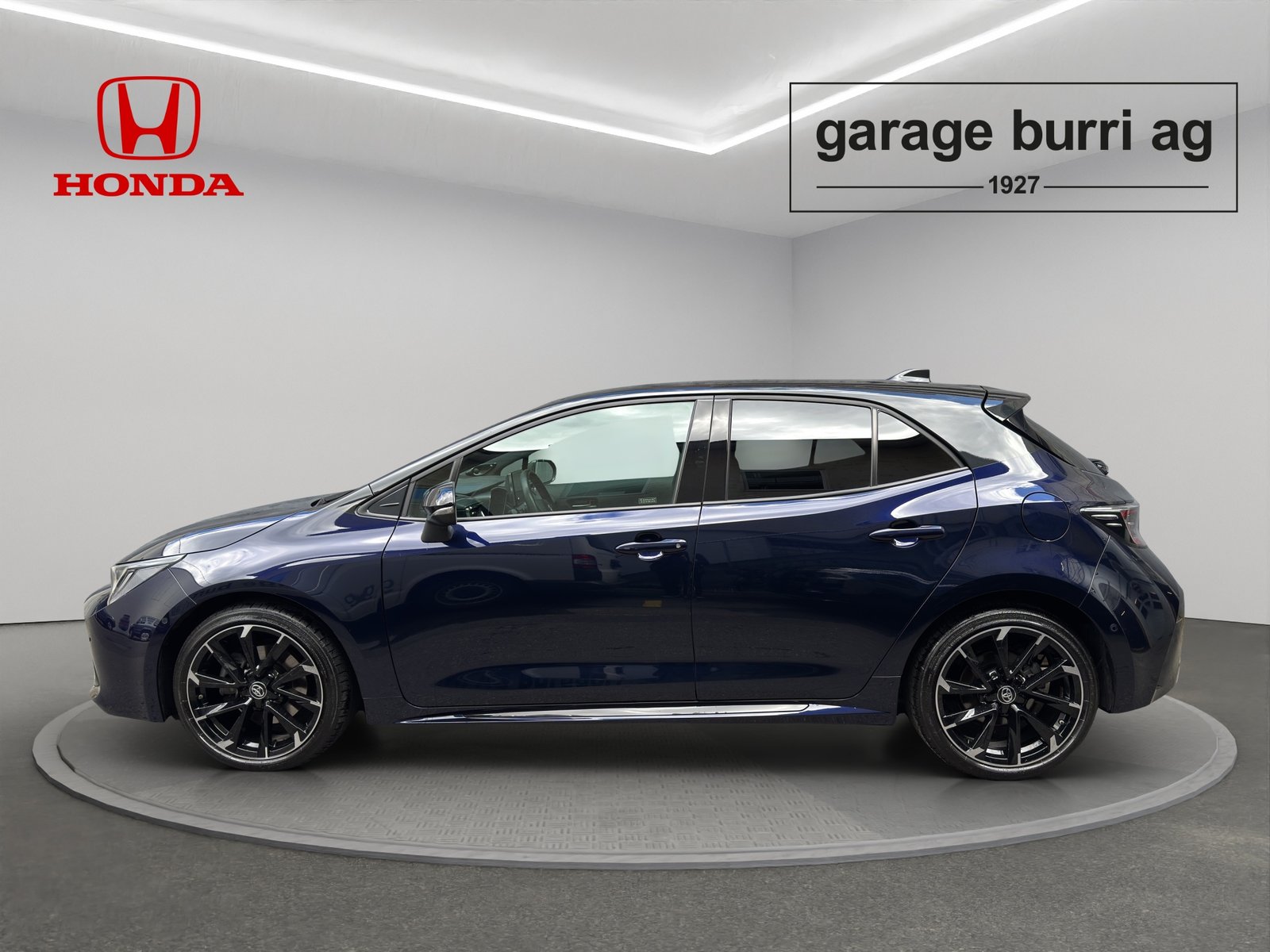TOYOTA Corolla 2.0 HSD GR-S, Voll-Hybrid Benzin/Elektro, Occasion / Gebraucht, Automatik - 3