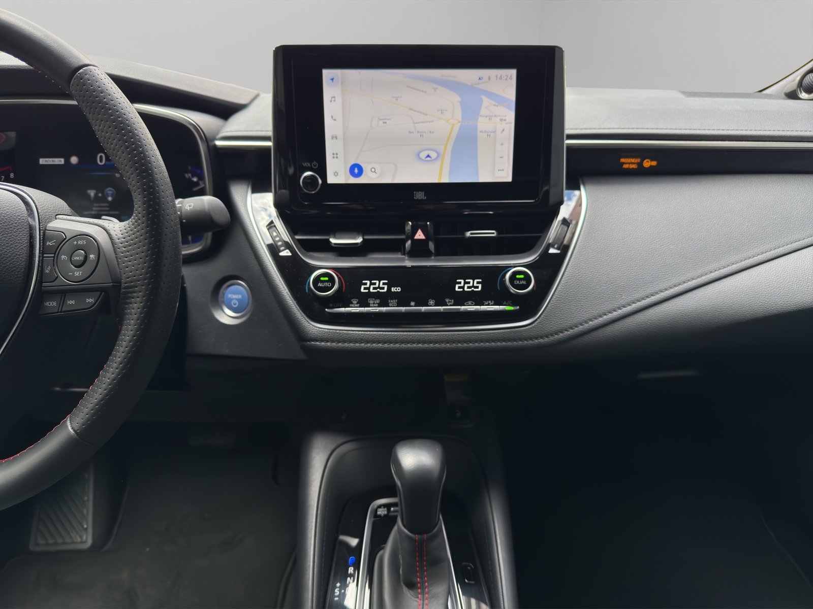 TOYOTA Corolla 2.0 HSD GR-S, Voll-Hybrid Benzin/Elektro, Occasion / Gebraucht, Automatik - 7