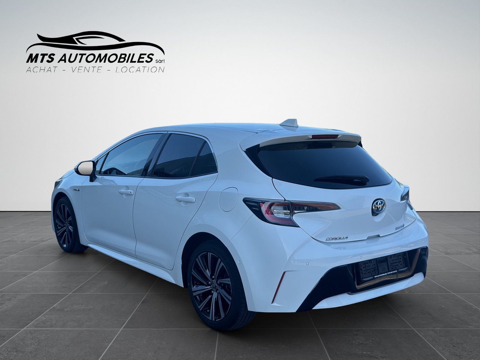TOYOTA Corolla 1.8 HSD Trend e-CVT, Hybride Integrale Benzina/Elettrica, Occasioni / Usate, Automatico - 4