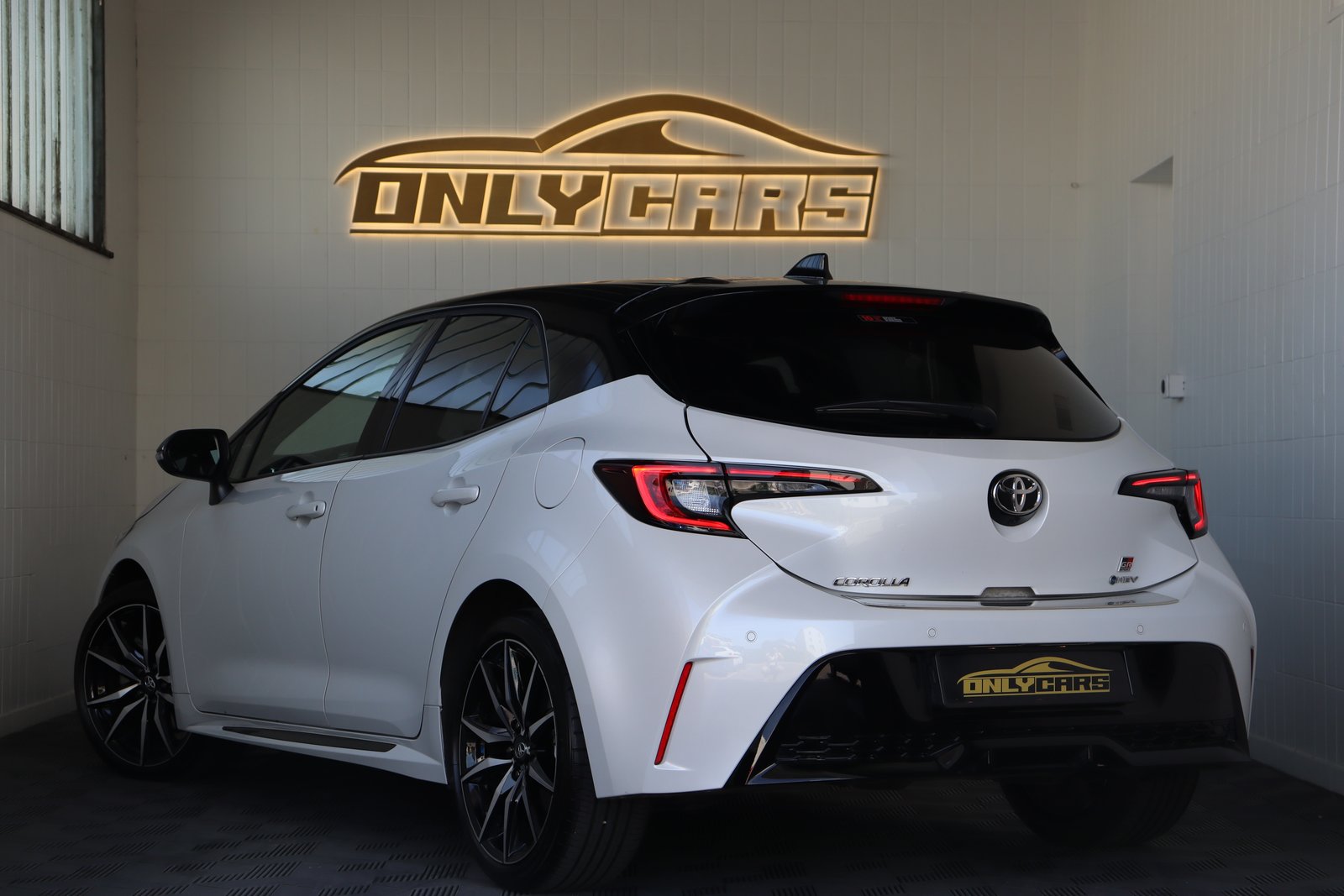 TOYOTA Corolla 2.0 HSD GR Sport e- CVT, Hybride Integrale Benzina/Elettrica, Occasioni / Usate, Automatico - 7