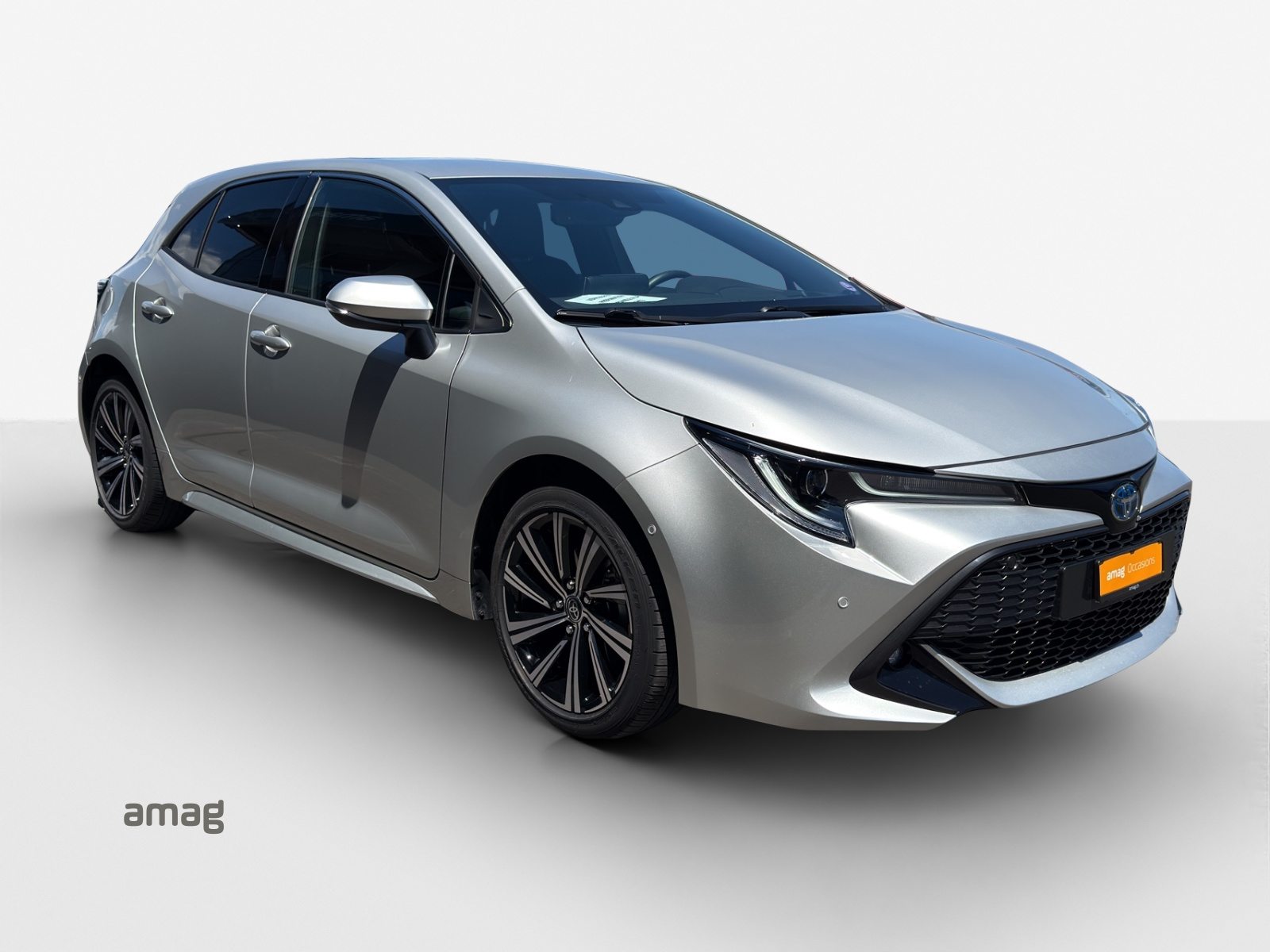 TOYOTA Corolla 1.8 HSD Trend, Petrol, Second hand / Used, Automatic - 6