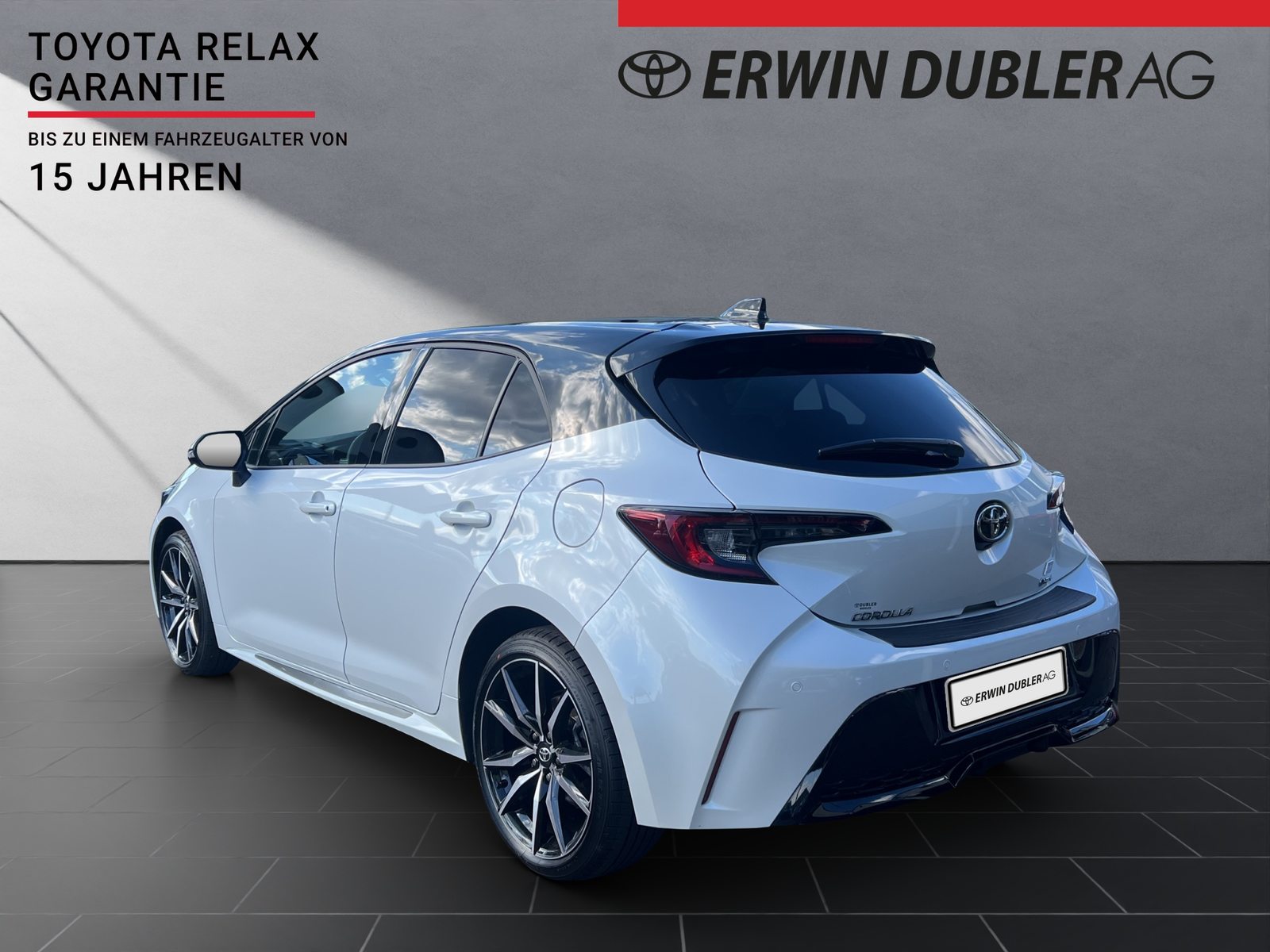 TOYOTA Corolla 2.0 HSD GR Sport, Full-Hybrid Petrol/Electric, Second hand / Used, Automatic - 3
