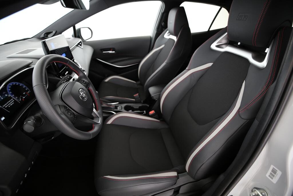 TOYOTA Corolla 2.0 HSD GR Sport, Hybride Integrale Benzina/Elettrica, Occasioni / Usate, Automatico - 4
