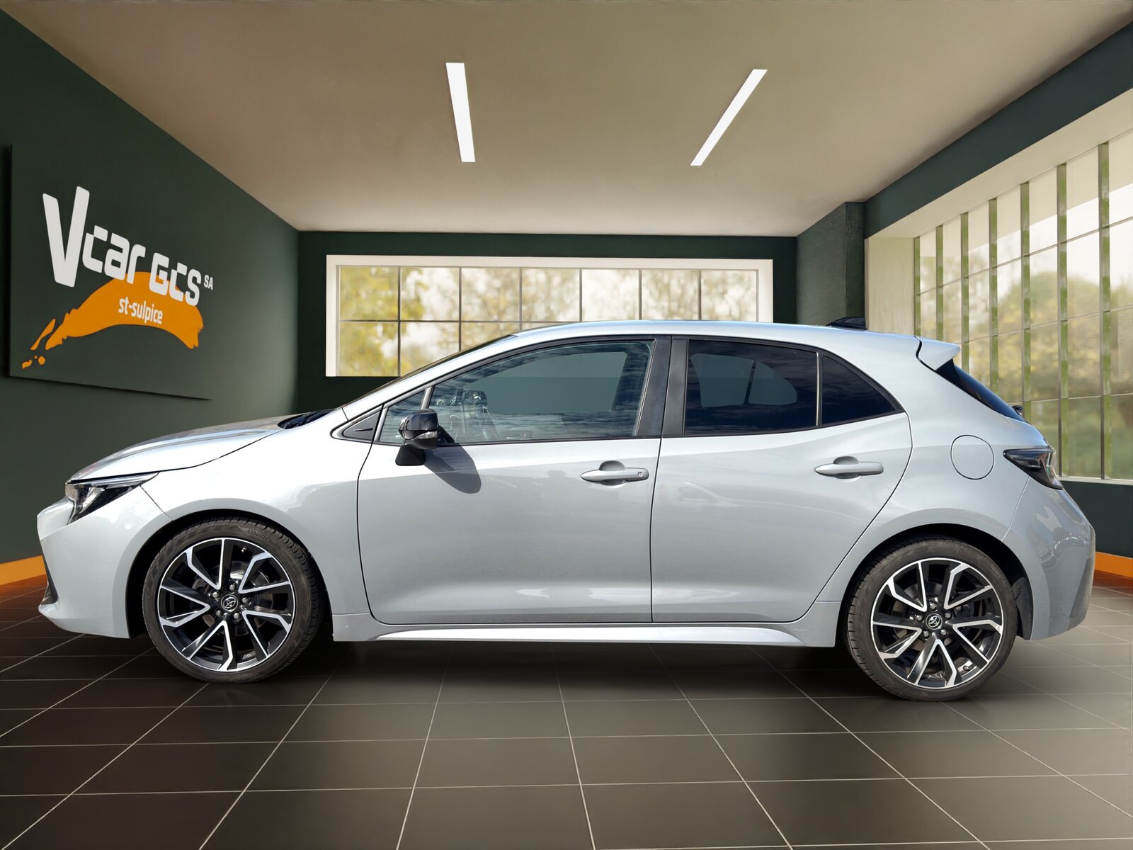 TOYOTA Corolla 1.8 HSD Trend e-CVT, Voll-Hybrid Benzin/Elektro, Occasion / Gebraucht, Automatik - 2