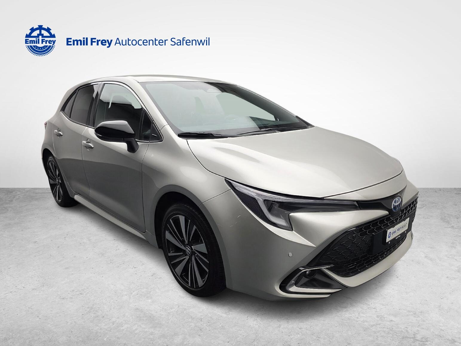 TOYOTA Corolla 2.0 HSD Trend, Voll-Hybrid Benzin/Elektro, Occasion / Gebraucht, Automatik - 7